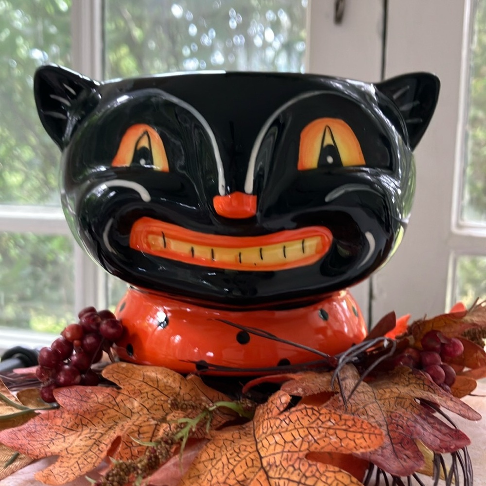 Johanna Parker Black Cat Candy Bowl